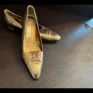 SALVATORE FERRAGAMO FLATS